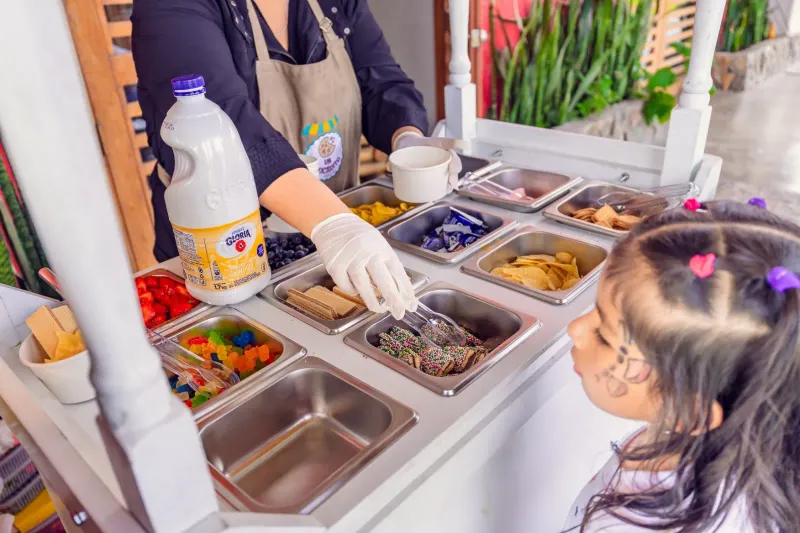 Un Bocadito Perú — carritos snacks y eventos